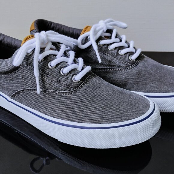 Sperry Men Top-Sider Striper CVO Sneaker in Cool Looking Salt-Washed Black/Grey - Picture 4 of 13